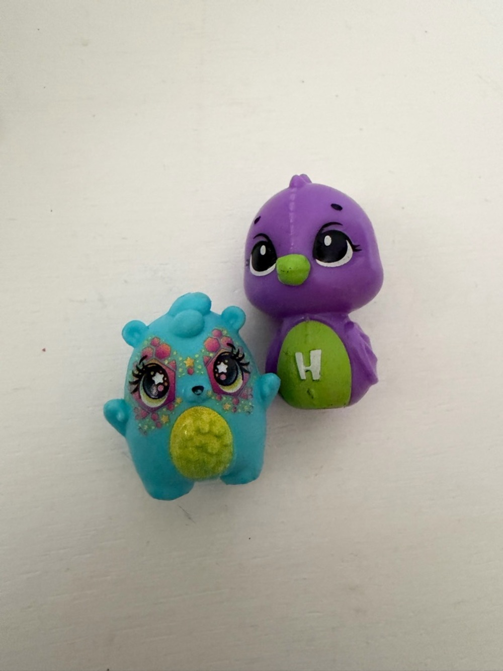 Hatchimals Tropical Playset with working lights and music - Picture 13 of 16